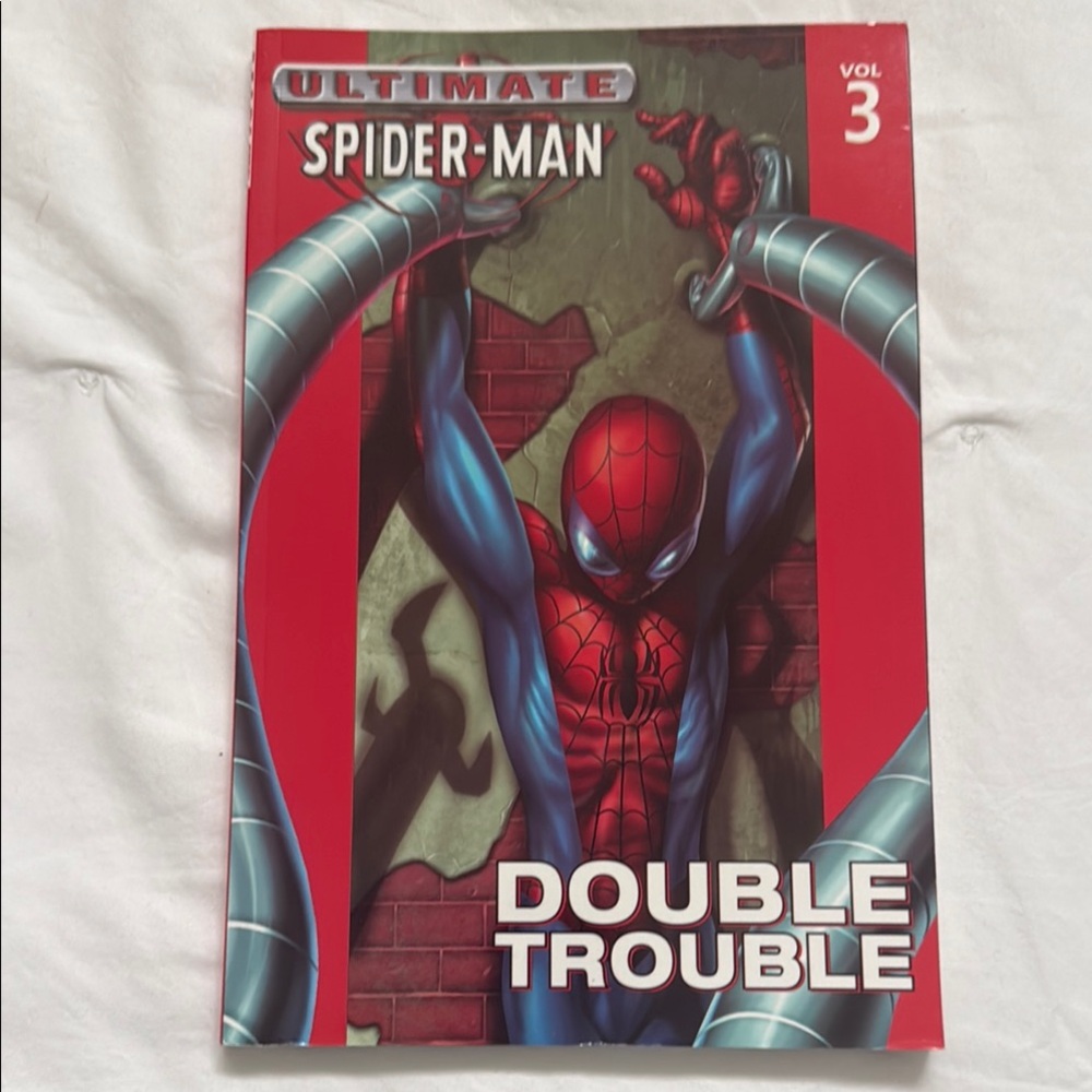 Marvel Ultimate Spider-Man Vol 3 - Red and Blue